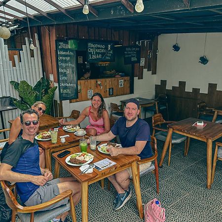 Munduk Dong Paloh Hostel מראה חיצוני תמונה